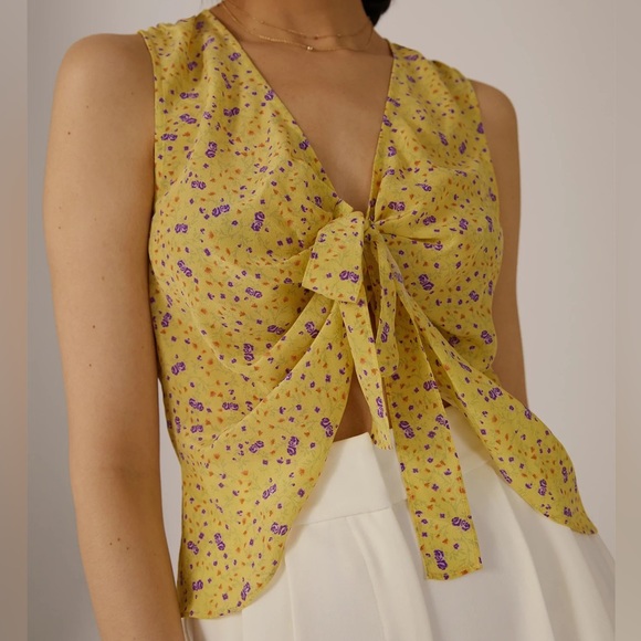 NWT Favorite Daughter The Gwen Top Tie Front Sleeveless Silk Blouse - Picture 5 of 16